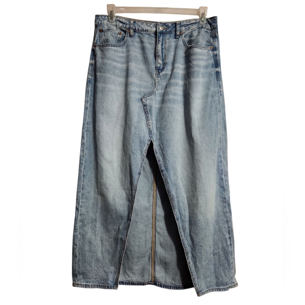 American Eagle Outfitters Light Blue Denim Skirt
